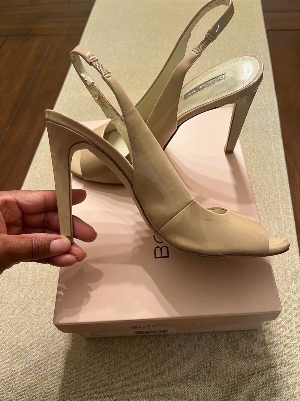 ❤️ BCBGeneration Carly Warm Sand Patent Heel - Picture 12 of 15